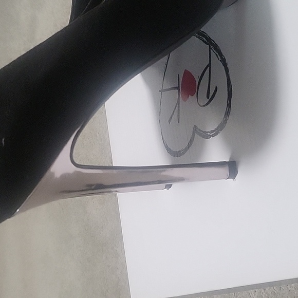 Platform Heels - Picture 7 of 8